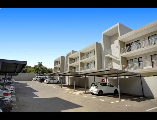 2 BEDROOM APARTMENT FOR SALE IN RIVONIA